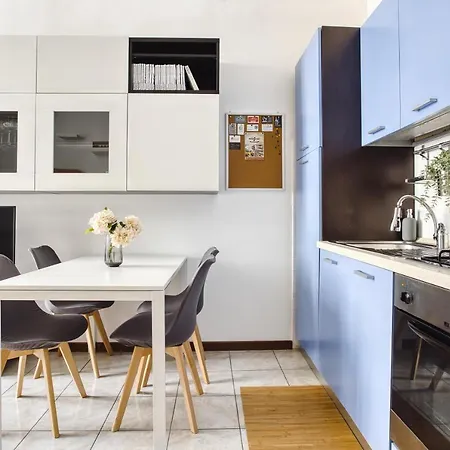 Casa Azzurra - Citta Studi- Via Lomellina Μιλάνο