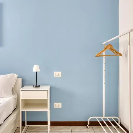Hostmate - - Lomellina - Citta Studi Apartament *